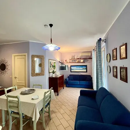 Sapore Di Sale, Apartment *